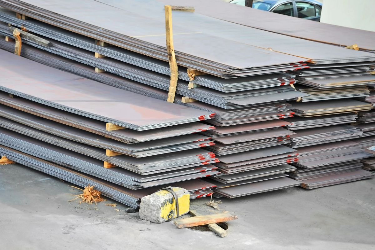 Common Types of Steel Plates Used for Construction