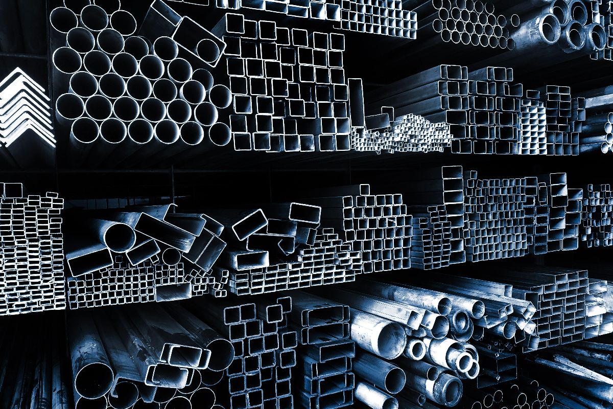 Common Challenges when Sourcing Large Quantities of Imported Steel